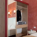 Floris Hotel Rome