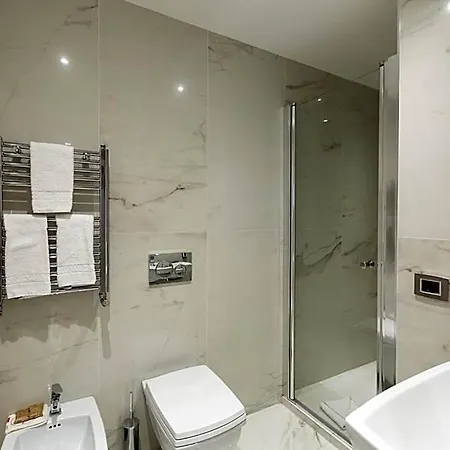 Hotell Floris 3*