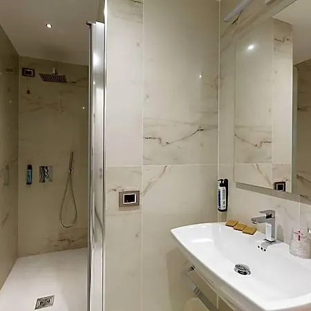 Floris Hotell Rom