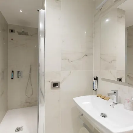 Hotel Floris